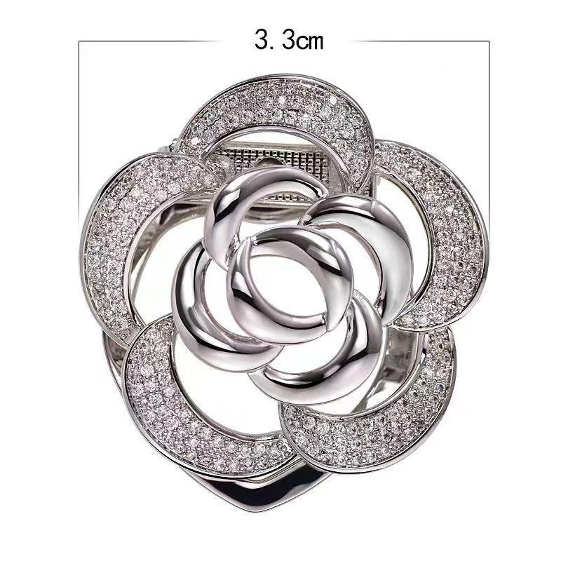 Elegant Silk Scarf Buckle Brooch: Versatile Two-Way Shawl Accessory