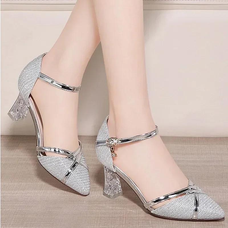 Gouden Dames Sandalen Party Hoge Hakken Instappers Effen Sexy voor Dames Kwaliteit Bruiloft Party Nachtclub Pailletten Gesp Schoenen voor Vrouwen