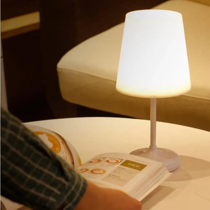 High Quality Romantic LED Mini Table Lampara De Mesa Top Wireless Dining Touch Eco-Friendly High End Portable Restaurant