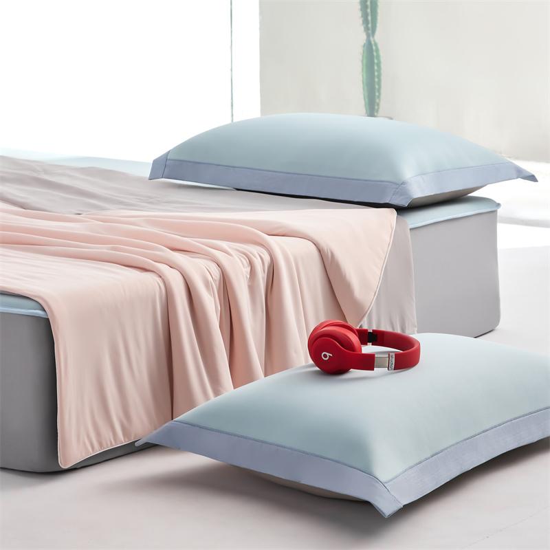 

New Cool Summer Quilt Soft And Comfortable Air Conditioner Adult Summer Quilt Single Gift Quilt 150x200cm