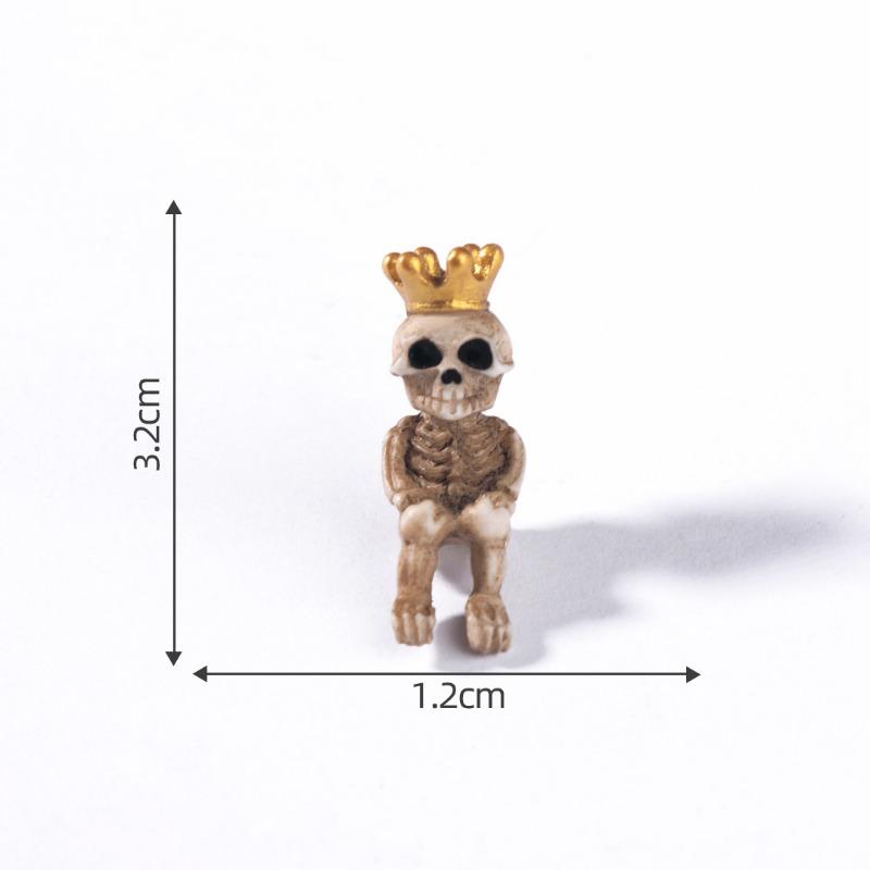 Halloween Skull and Bat Figurine Decorative Accessories Mini Micro-landscape Ornaments