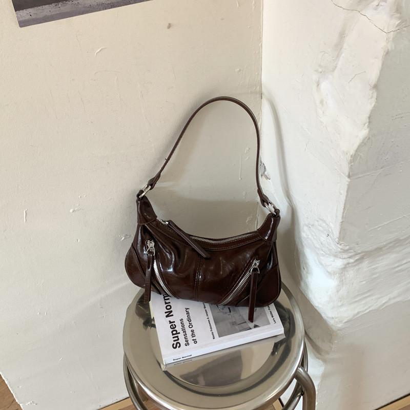IELGY Silver Underarm Baguette Bag Fashion Commuter Shoulder Messenger Bag