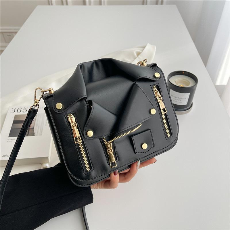 

Personalized leather jacket small bag new 2025 Korean version fashion design trend girls shoulder small clothes small square bag pu чорний