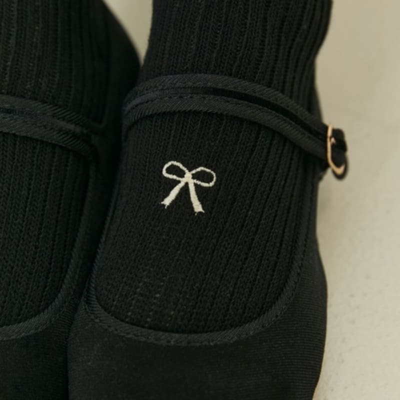 SOCKS APPEAL RIBBON GIRL Short Embroidery Black
