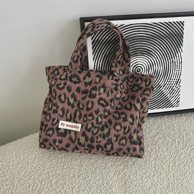 

11 Simple retro woolen multi-color handbag bag women s new plaid autumn and winter women s bag