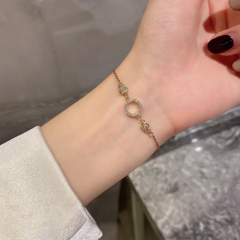 Korean Geometric Zircon Bracelet For Women Fashion Circle Butterfly Charm Titanium Steel Chain Bangle Girl Elegant Party Jewelry
