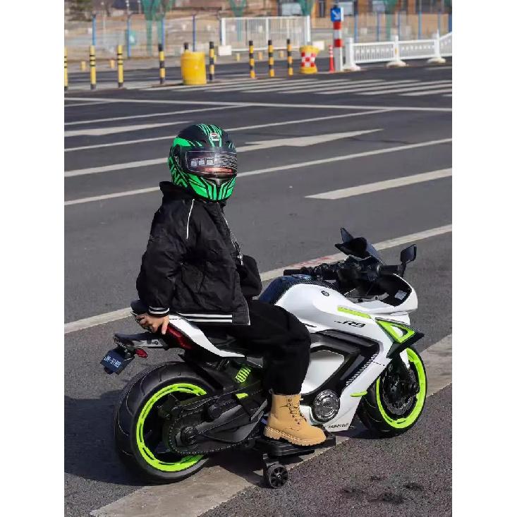 2025 neues Kinder-Motorrad cooler Kinder-Vollhelm Sicherheitshelm Ganzjahres-zertifizierter Kinderhelm