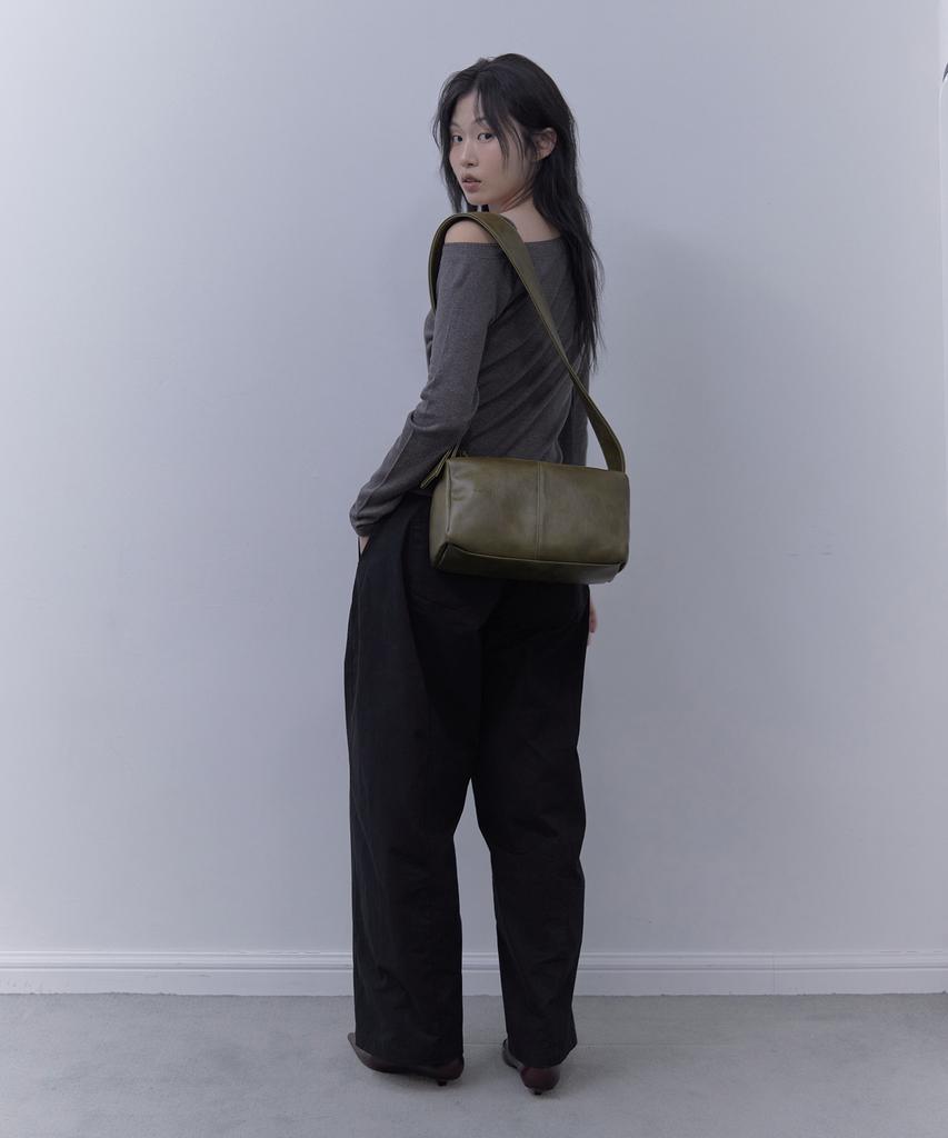 Haveawhale Buckle Two-Way Bag (Kh)