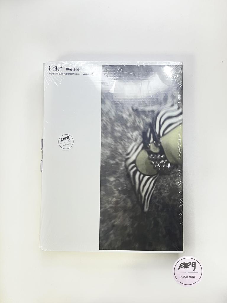 I-dle - [WE ARE] 8th Mini Album