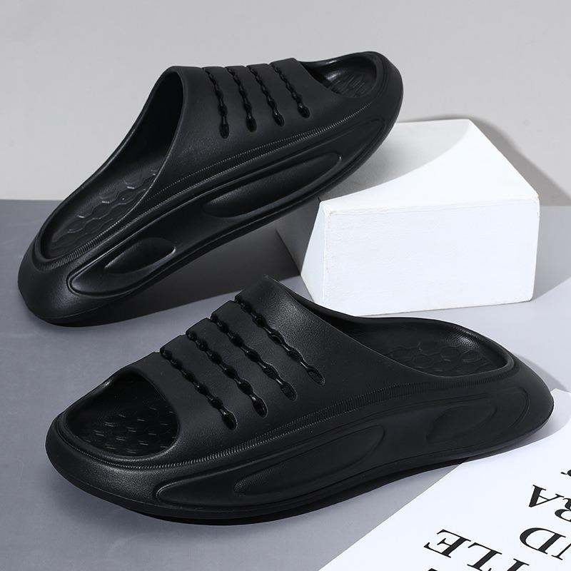 Summer new men's solid color one-word drag thick bottom non-slip wear-resistant fashion simple outdoor beach cool slippers