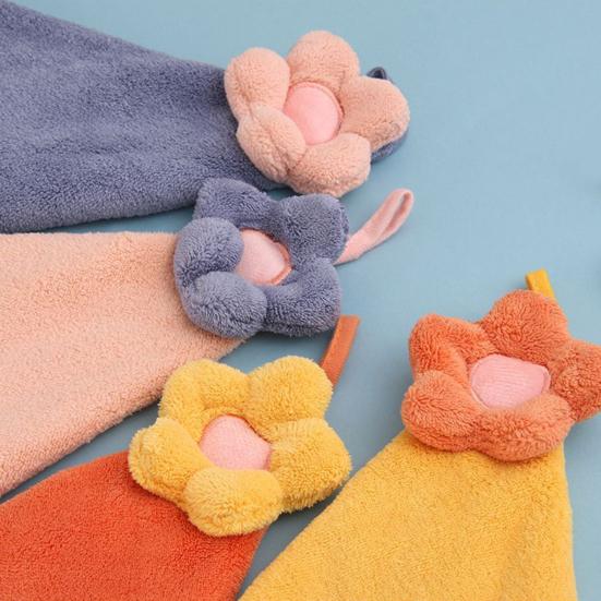 Wipe Towel Comfortable Super Absorbent Coral Fleece 3D Flower Shape Kitchen Bathroom