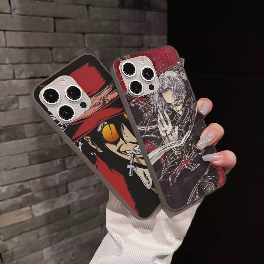 Horror Anime Hellsing For IPhone 17 16 15 Plus Pro Max 12 14 Plus 11 13 Wave Corrugated Stripe Funda Phone Cover