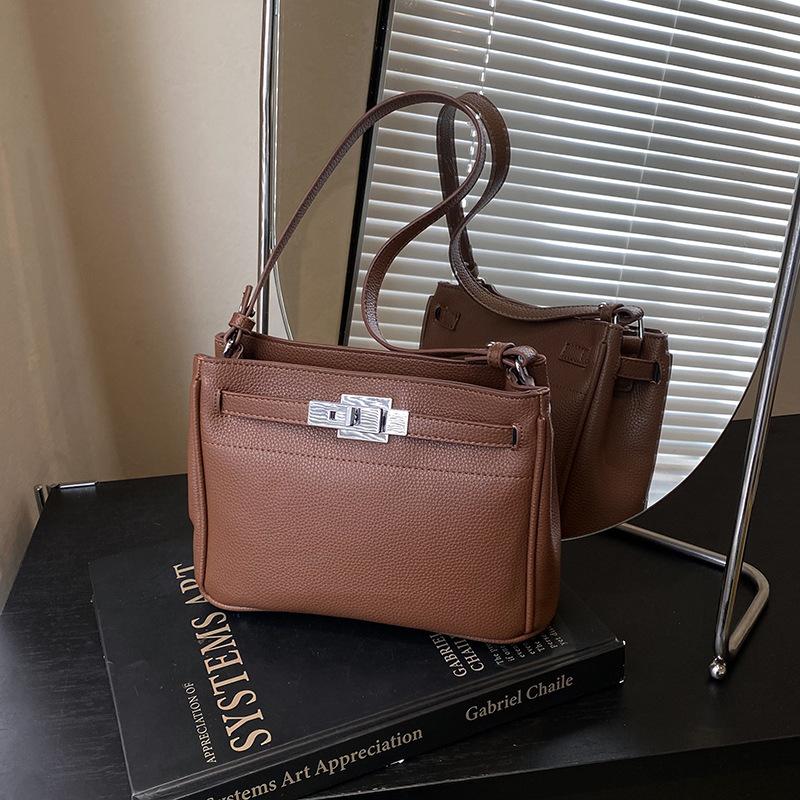 

Нишевый дизайн замок сумка Kelly под мышкой 2025 осень и зима новая модная универсальная сумка для поездок на работу через плечо 25*10.5*17