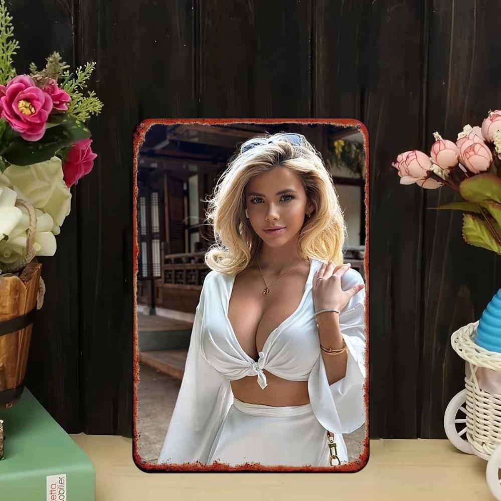 Vintage Golden Curly Hair Lady Metal Wall Art - Handmade Durable Decor Sign for Bedroom Bar Garage Garden Outdoor Metal Artwork