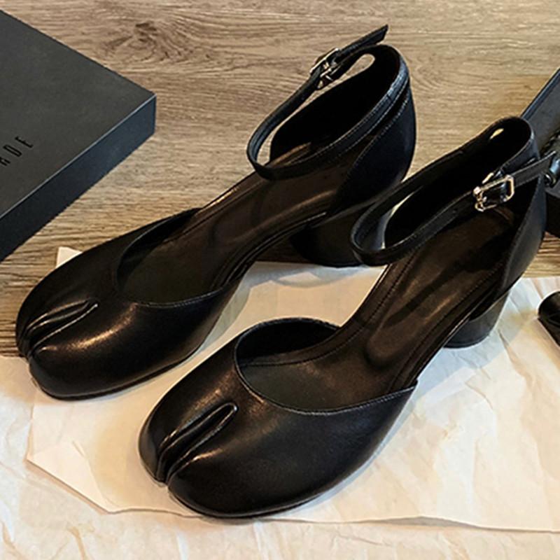 

Women Split Toe Pumps Mid Heels Mary Janes Round High Heel Woman Shoes Buckle Strap Shallow Sandals Shoes Solid Color Stylish 35 чёрный