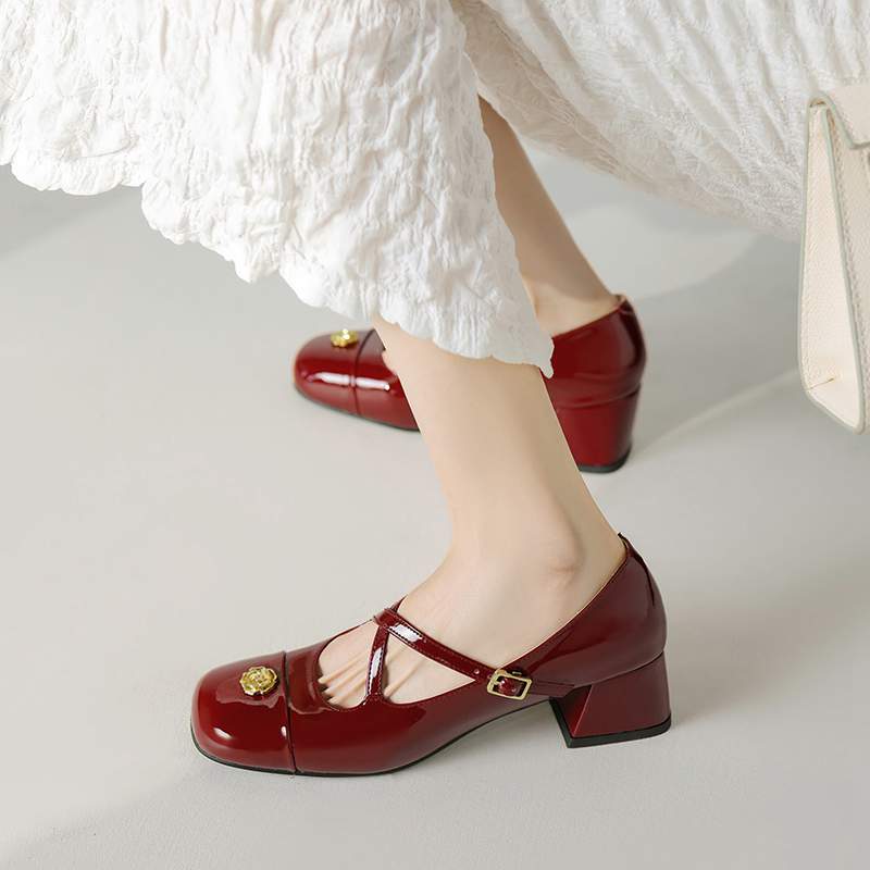 Krazing Pot Sheepskin Square Toe Med Heels Autumn Summer Shoes Metal Flowers Women Mary Janes Fashion Pumps