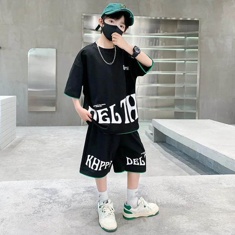 Conjunto de Roupa de Verão para Crianças Meninos Estampa de Letras Conjunto Esportivo Roupas Infantis Adolescentes Camiseta Casual de Manga Curta + Shorts Conjunto de Treino Fantasia
