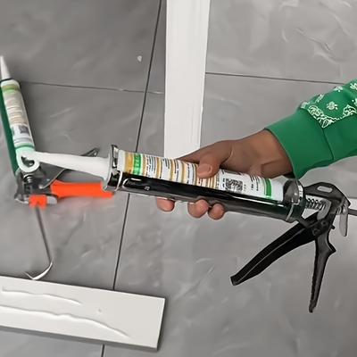 Ferramentas para construção – Pistola de silicone