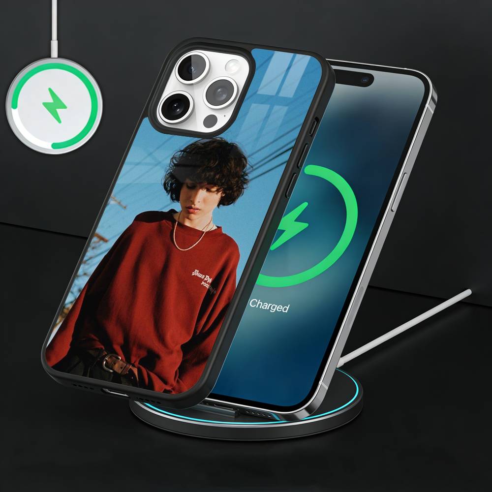 Чехол для телефона Finn W-Wolfhard для iPhone17,16,15,14,13 Plus,Pro Max Магнитный Для Magsafe Беспроводной Зарядки iPhone13