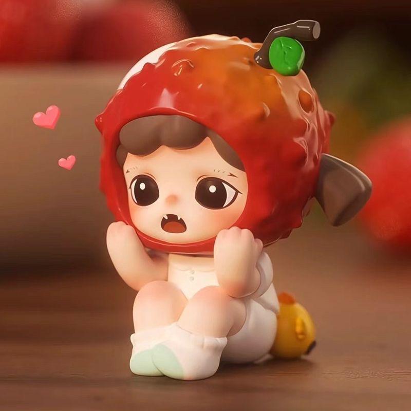 Zoraa Ich liebe Früchte Serie: Pfirsich-Mädchen-Puppe Ornament - Verspieltes Auto-Armaturenbrett Geschenk