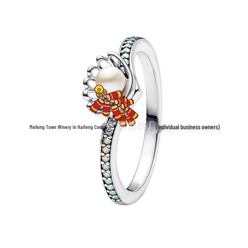 Women's Fashion S925 White Copper Ring with Diamond Inlay - Light Luxury Couple's Niche Design
