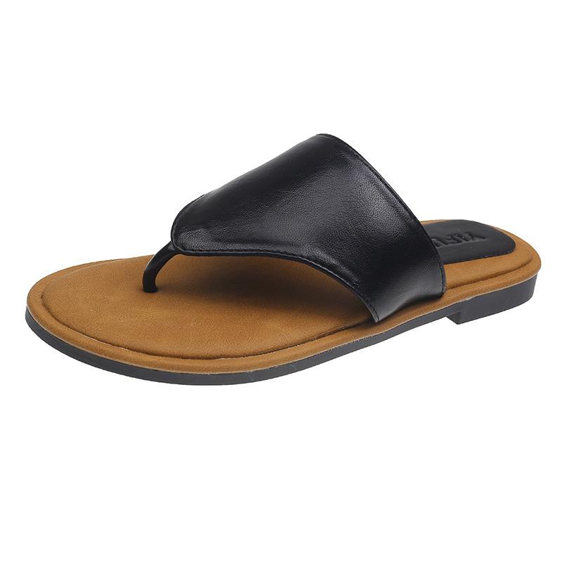 Korean version of fashion toe flat-bottomed slippers for women's summer wear 2025 new models for going out for leisure beach soft-bottom flip-flops
