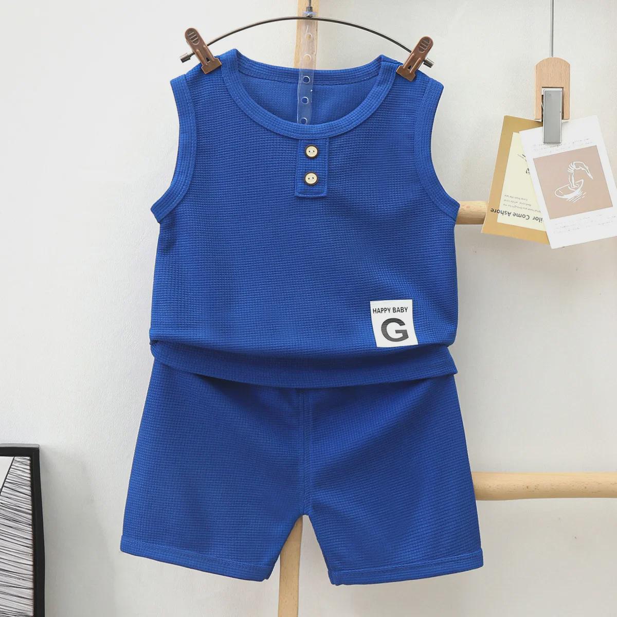 

Boys Casual Summer Waffle Vest and Shorts Set In Light Neutral Tone 120 for 110-120cm синій