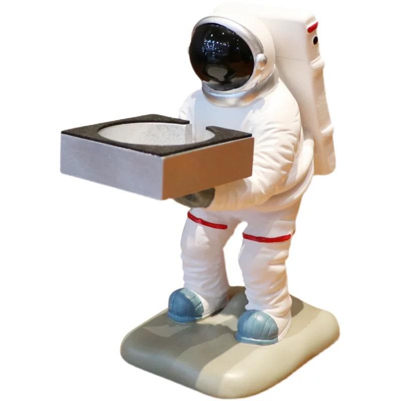 Creative Astronaut Support Bracket Cartoon Space Man Support Bracket Resin Artwork
