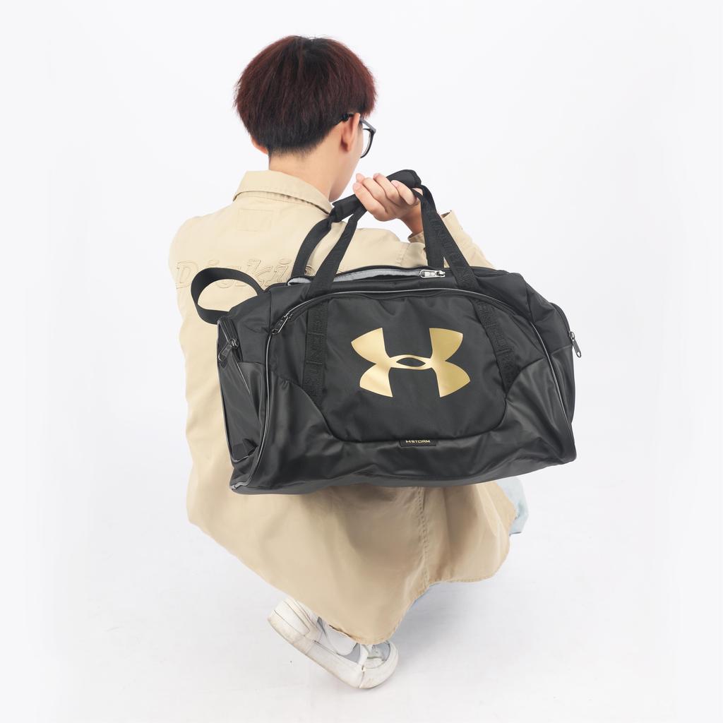 New Under Armour Polyester Crossbody Bag, Handbag, Shoulder Bag Men's Black 1300214-007