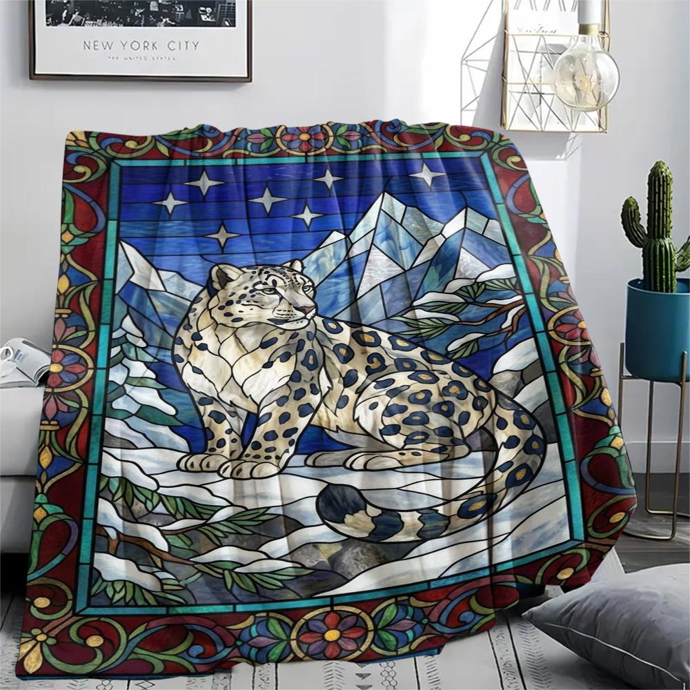 Snow Leopard Animal Print Flannel Blanket, High quality Comfortable for All Seasons, Home Decor, Warmth and Comfort, Perfect for Christmas Gifts116