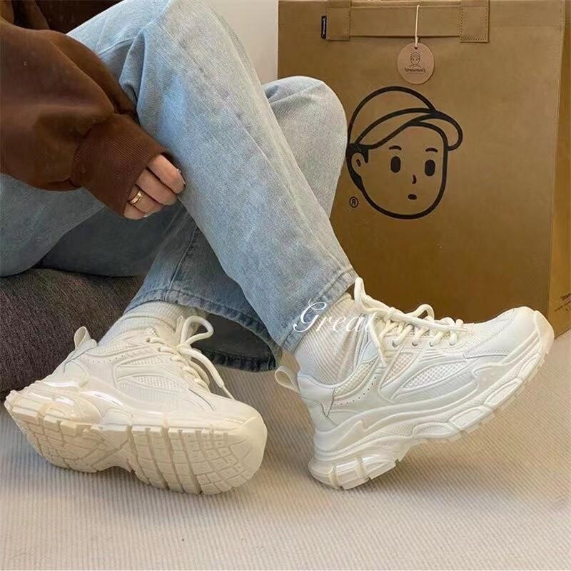 Korean version shows feet little dad shoes women's 2025 autumn new versatile platform white shoes high-end casual sports shoes