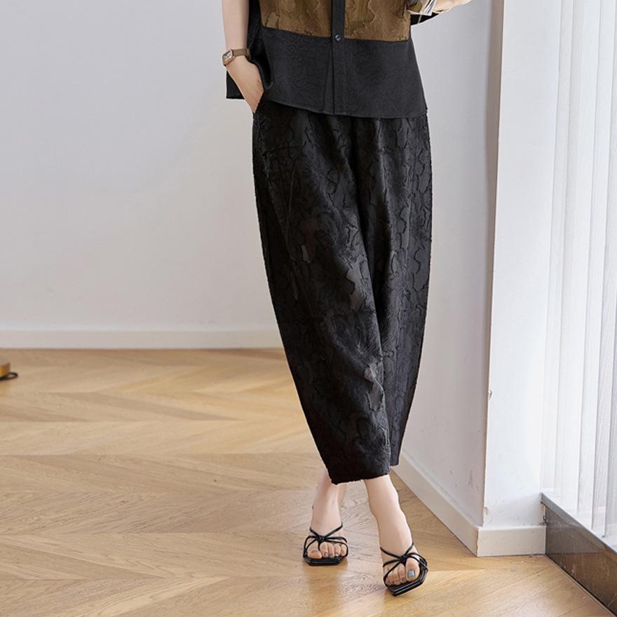 Light luxury, wide and too temperament set, women's  clothing color matching short-sleeved top, radish wide-leg pants two-piece set