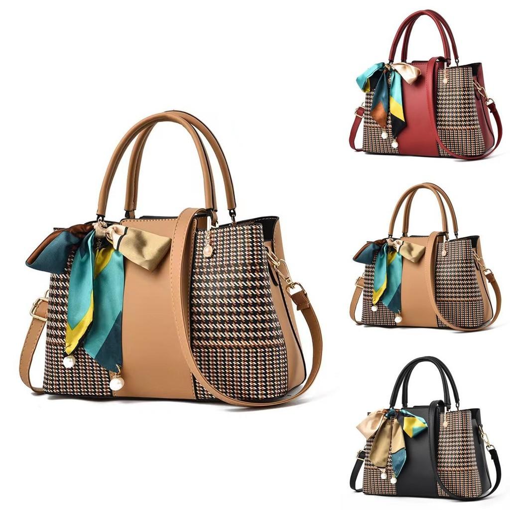 Stylish Vintage Stripe Pattern Medium Tote Bag For Women Perfect For Moms With Dual Shoulder Straps