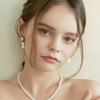 BESTY Drop of Light Pearl Necklace