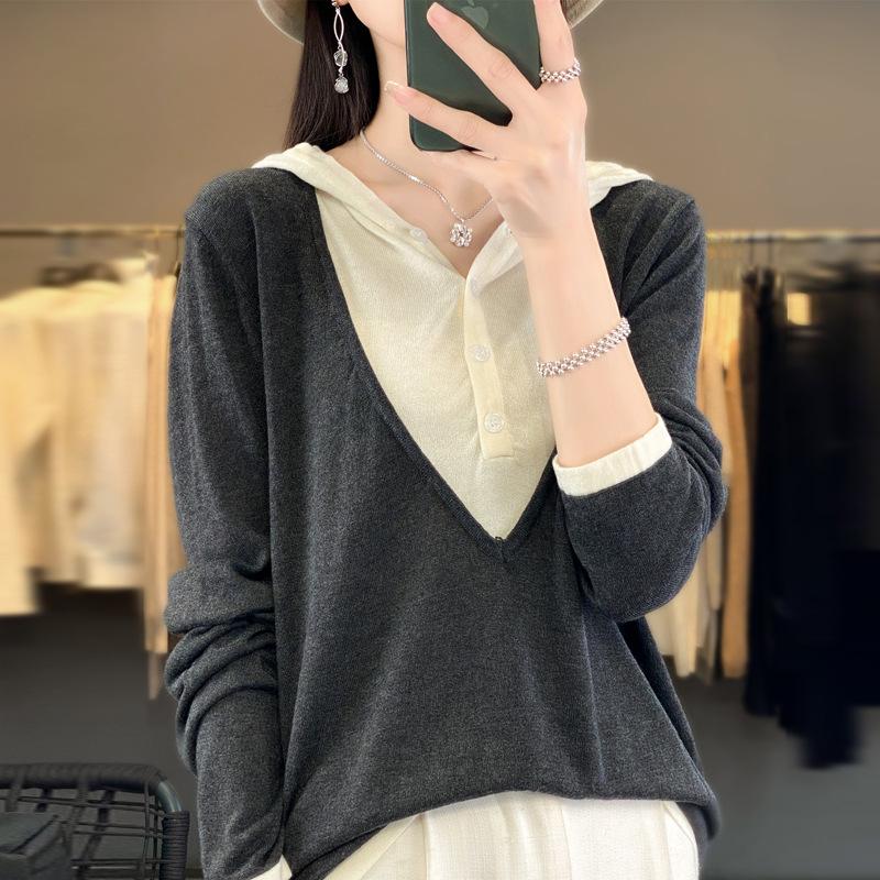 Women's Comfortable Sweater with Hooded Two New Knitted Sweater Fake Outer Wear Early Autumn Loose Pullover Hooded Color Matching