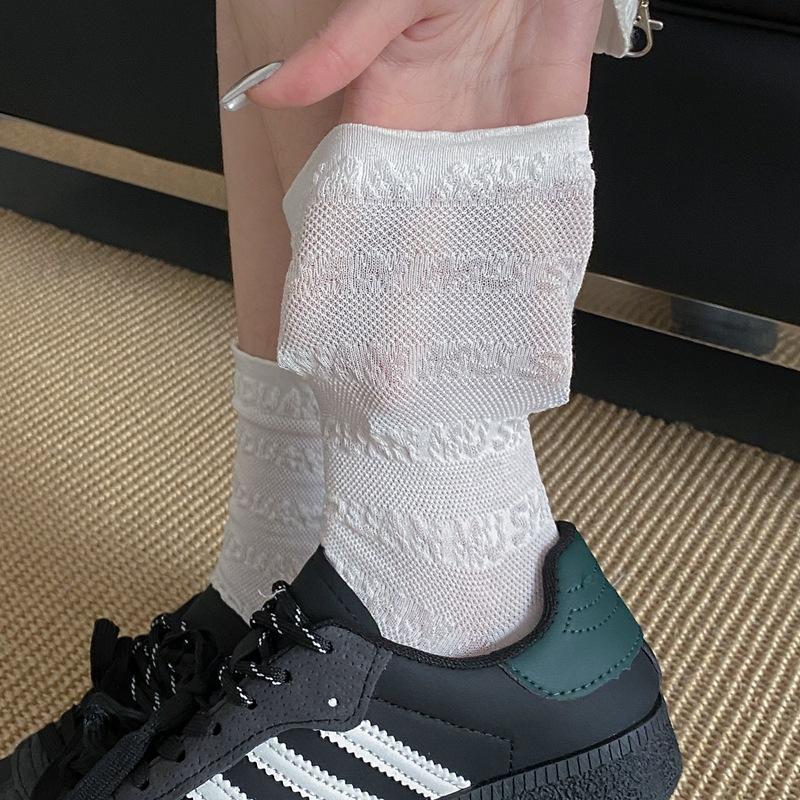 Women's Spring Thin Solid Color Mesh Boneless Pleat Versatile Medium Tube Cotton Socks