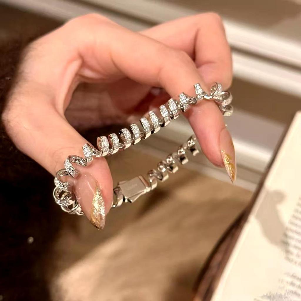 Xiaohongshu Wei Xue Style Diamond Luxury Cord Bracelet