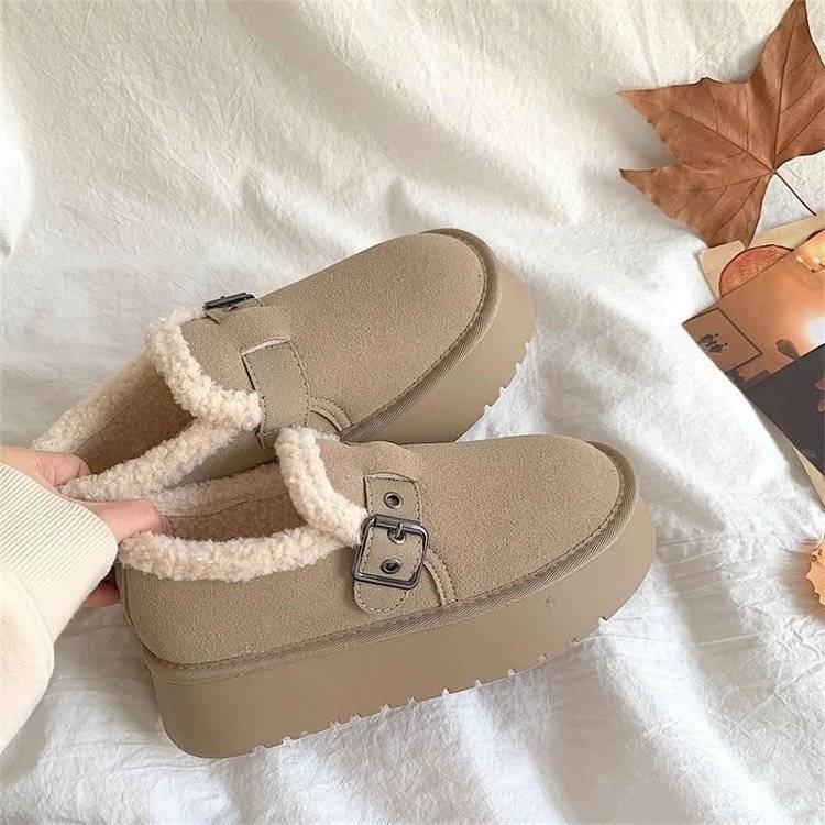 Non-slip heightened thick-soled snow boots women's winter piled and thickened new one-pedal thermal cotton shoes