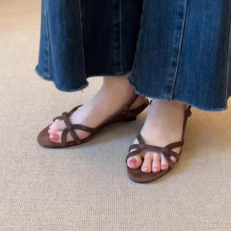 Modne Retro Wycięcie z Tyłu Pasek na Kostkę Otwarty Palec Sandały Damskie Letnia Moda Klin Temperament Okrągły Nosek Rzymskie Damskie Buty