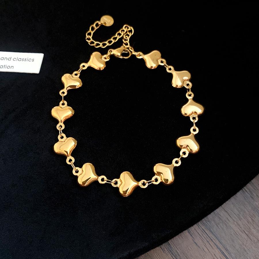 Stainless Steel Smooth Heart Bracelet Retro Luxury Jewelry