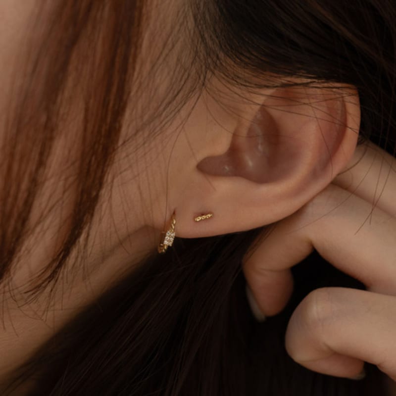 youngglow 14k cubic cluster one touch earring