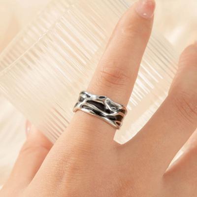 Anillo de Pareja Fino Ajustable Textura Abierta Banda Geométrica Minimalista Diseño de Acero Inoxidable Anillo de Dedo Joyería Regalo