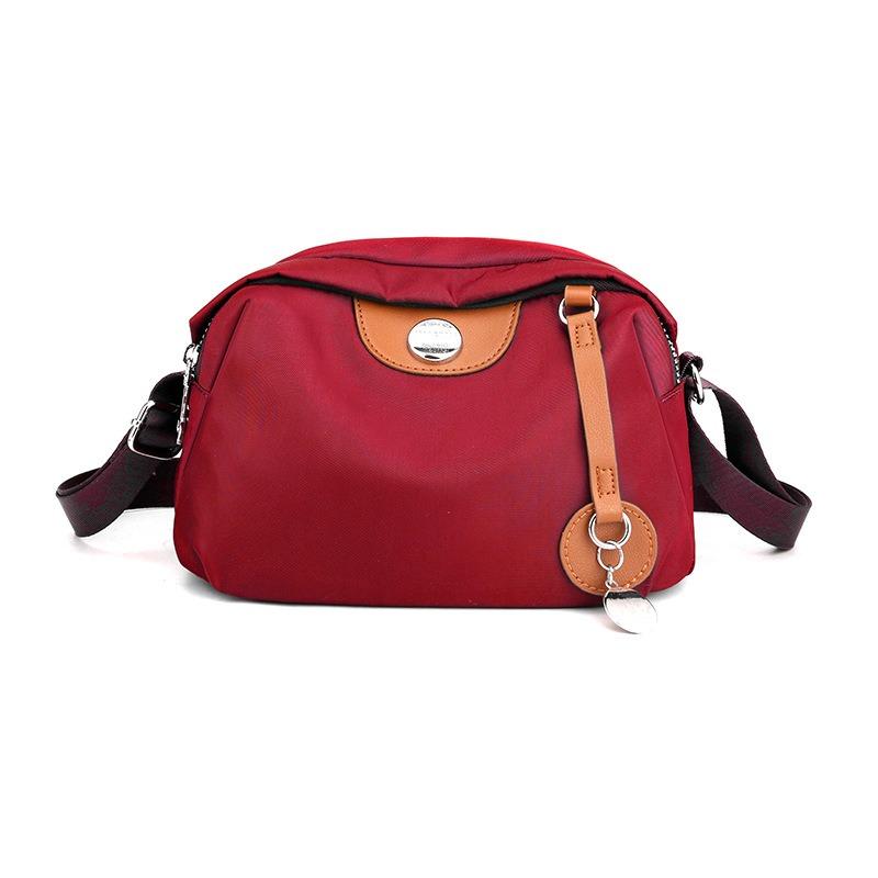 New Women Nylon Shoulder Bag Minimalist Color-Block Large Capacity Crossbody Bag Casual Lightweight Middle-Aged Mom Bag