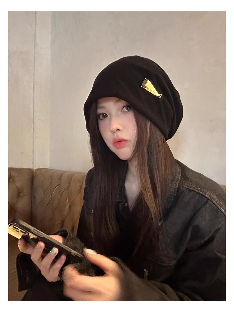 Korean-Style Oversized Pullover Hat for Women - Fashionable Autumn/Winter Design with Face Framing