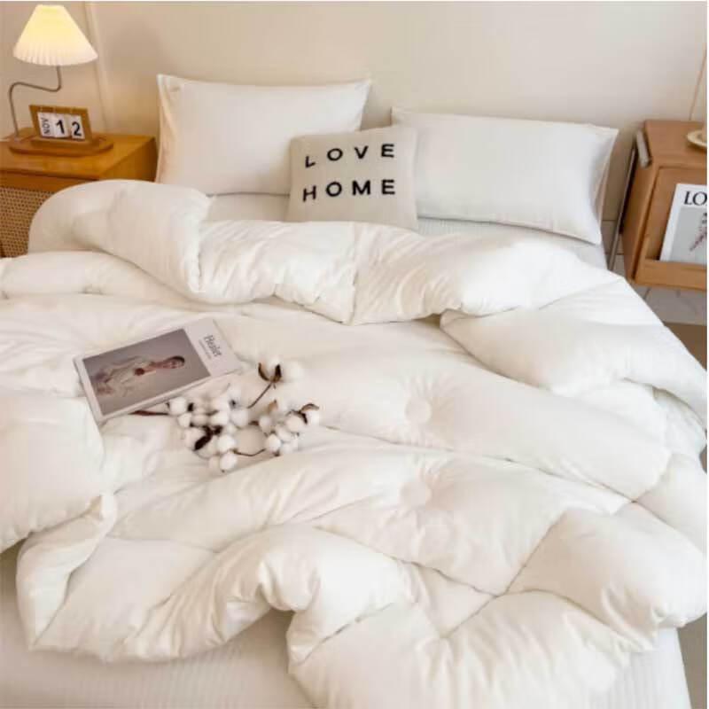 

Simple Muji-Style Winter Quilt