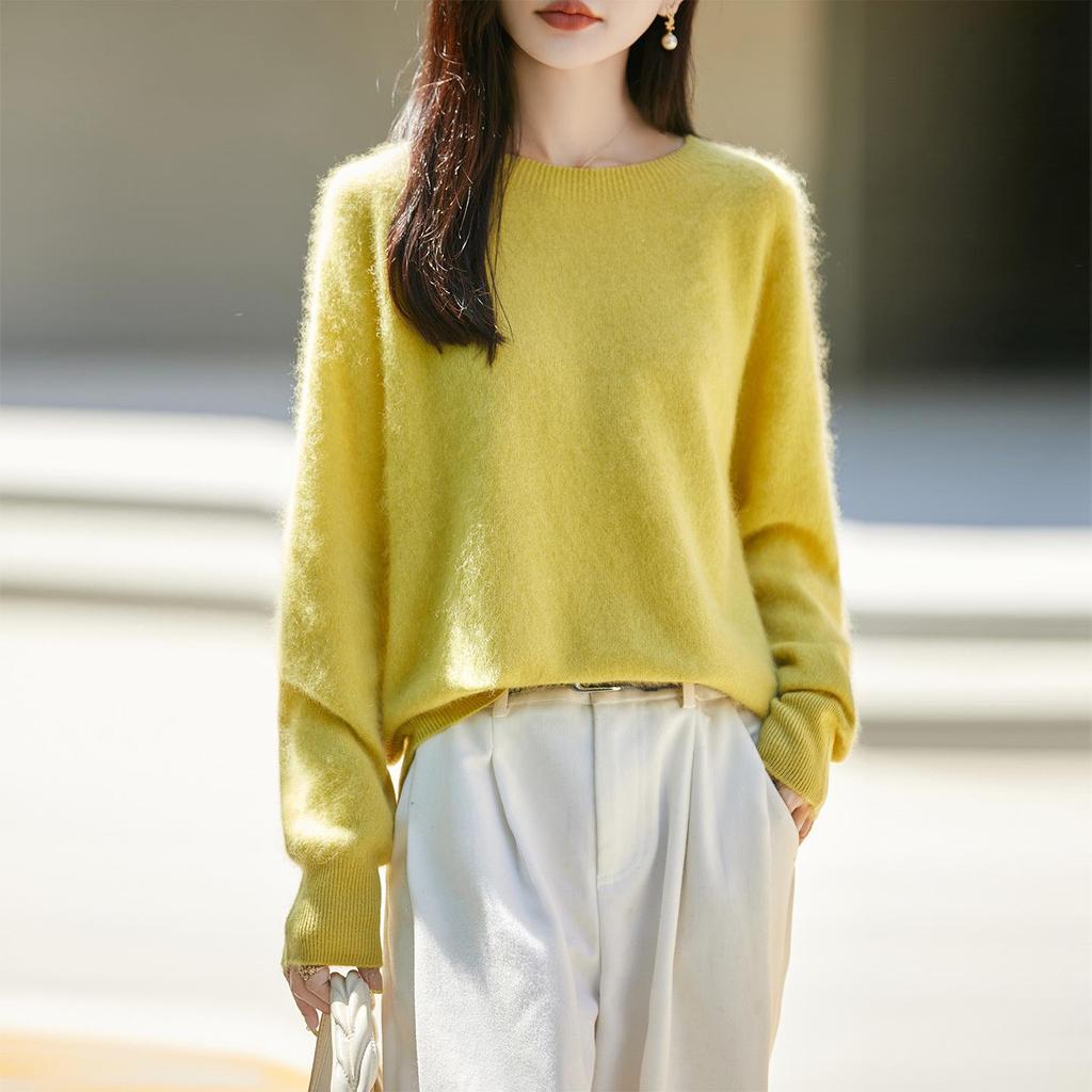 Women's Pure Wool Round Neck Sweater - Cozy Loose Knitwear for Autumn/Winter