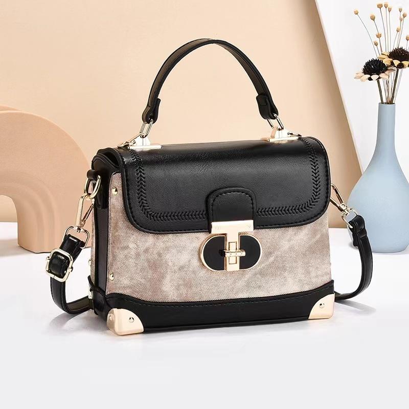 

Square handbag fashion shoulder messenger bag classic women s bag flip flap a 20*8*15
