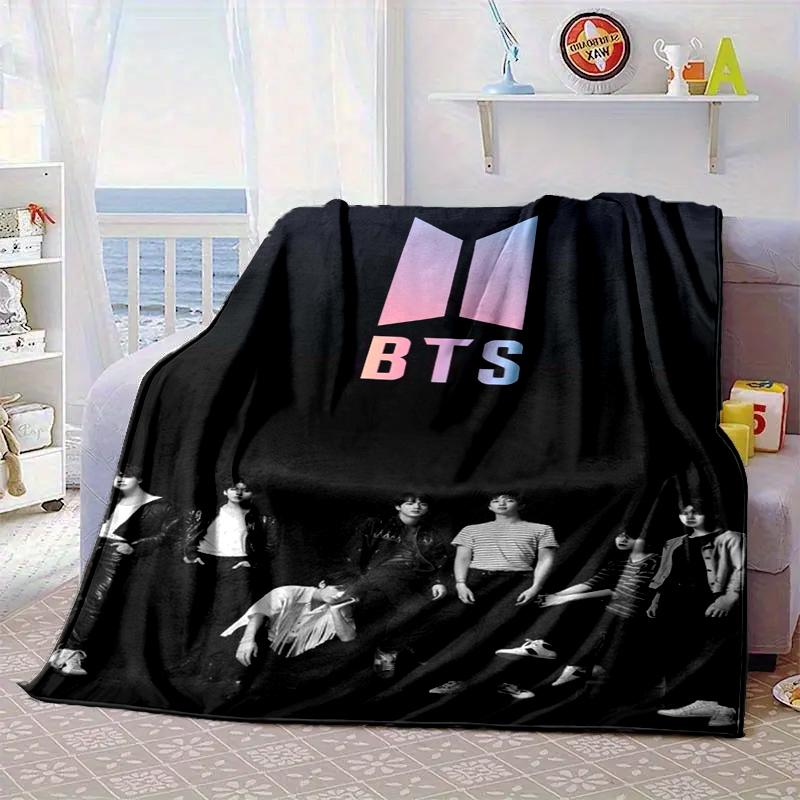 Colorful kpop Artwork Blanket Flannel Blanket for bed, sofa, Camping, Hiking, Picnic Essentials, gift for family Fan gifts
