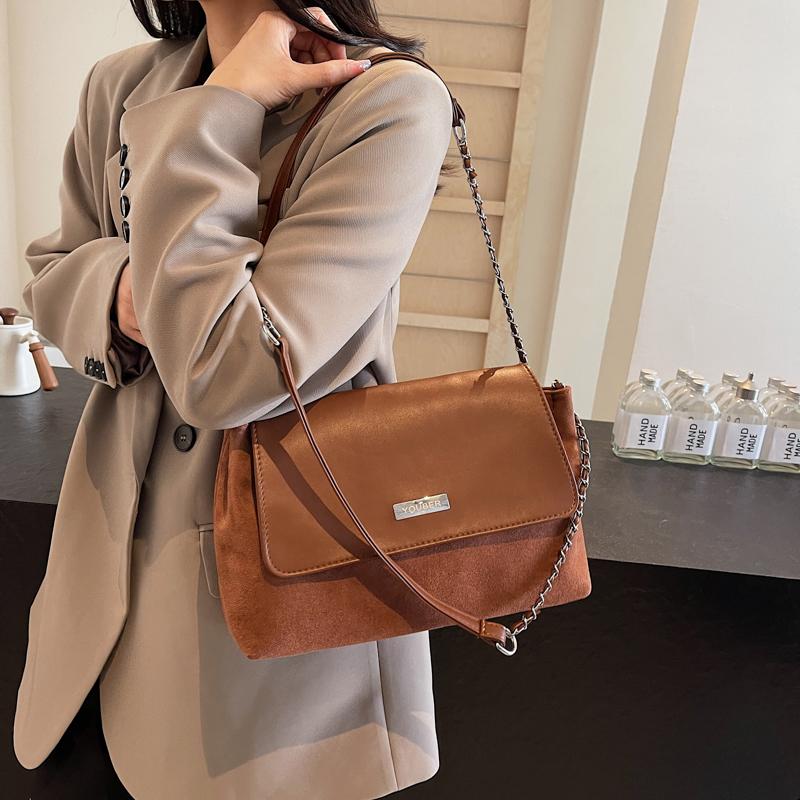 Casual Soft Surface Large Capacity Bag Women 2025 New Popular All-Match Chain Messenger Bag Vintage Nubuck Leather Shoulder Bag