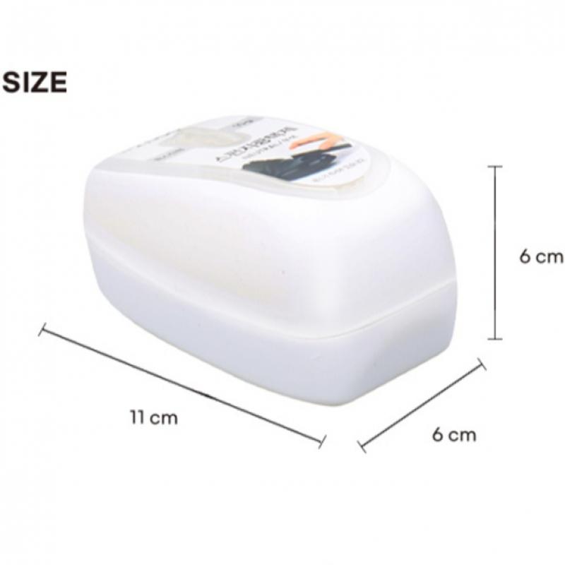 Daiso Glossy Shoe Polish  Colorless 